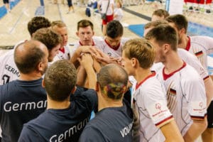 Special Olympics World Games Los Angeles 2015  Einschwören aufs Spiel. Teamgeist wird bei der deutschen Mannschaft groß geschrieben. Foto: SOD/Jörg Brüggemann (OSTKREUZ)